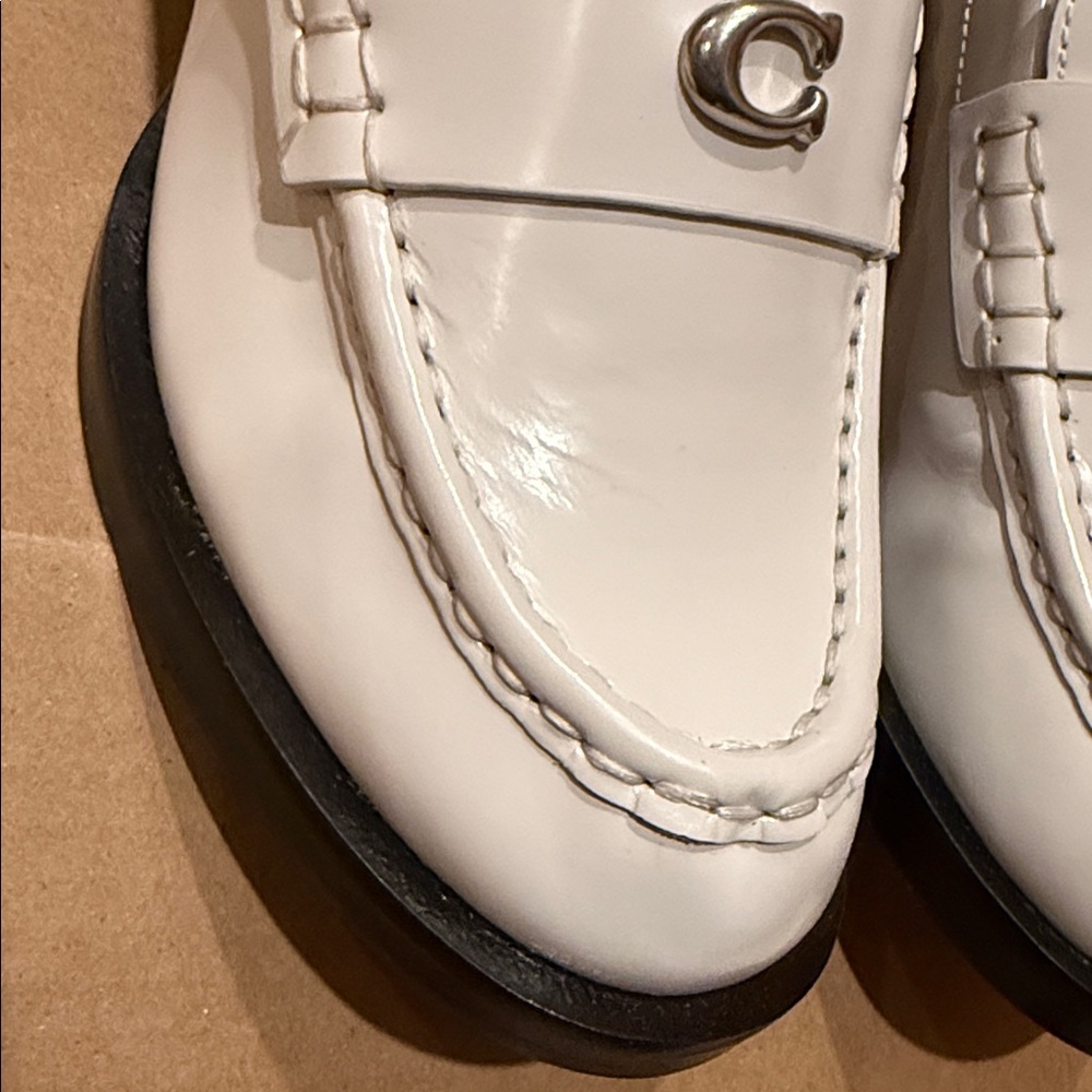 Coach Women's Natalie Leather Loafer - size 8 - Picture 7 of 16